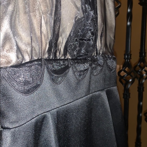 NWOT Max&Cloe designer dress - Picture 2 of 7